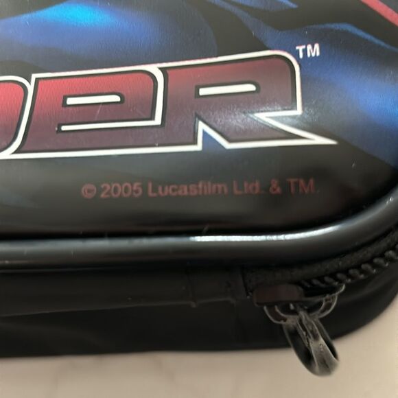 StarWars | 2005 Vintage Lunchbox Darth Vader Padded Red Black Star Wars Tote - Picture 11 of 12